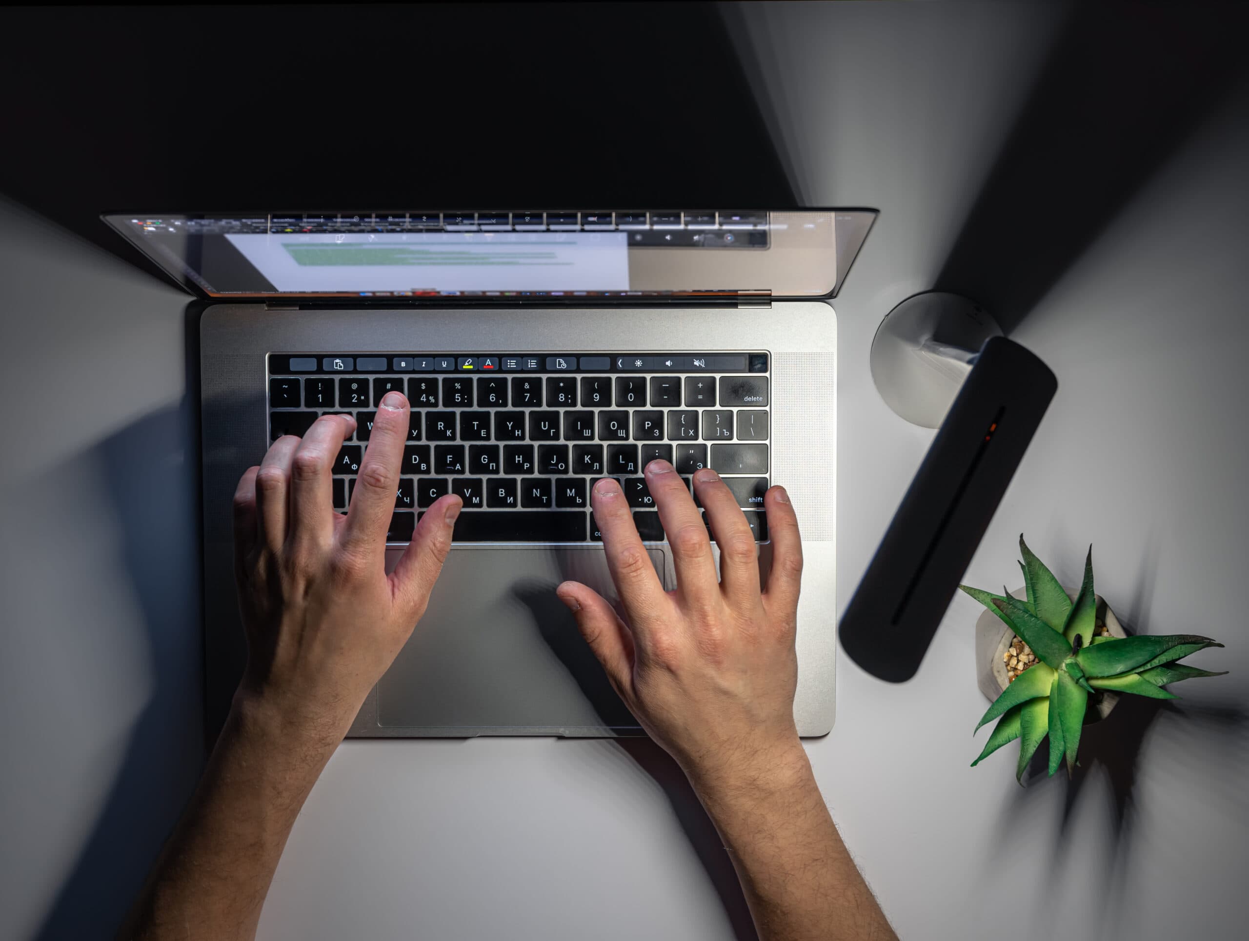 Nicht auf jeden Köder hereinfallen: Phishing und Social Engineering im KMU-Alltag