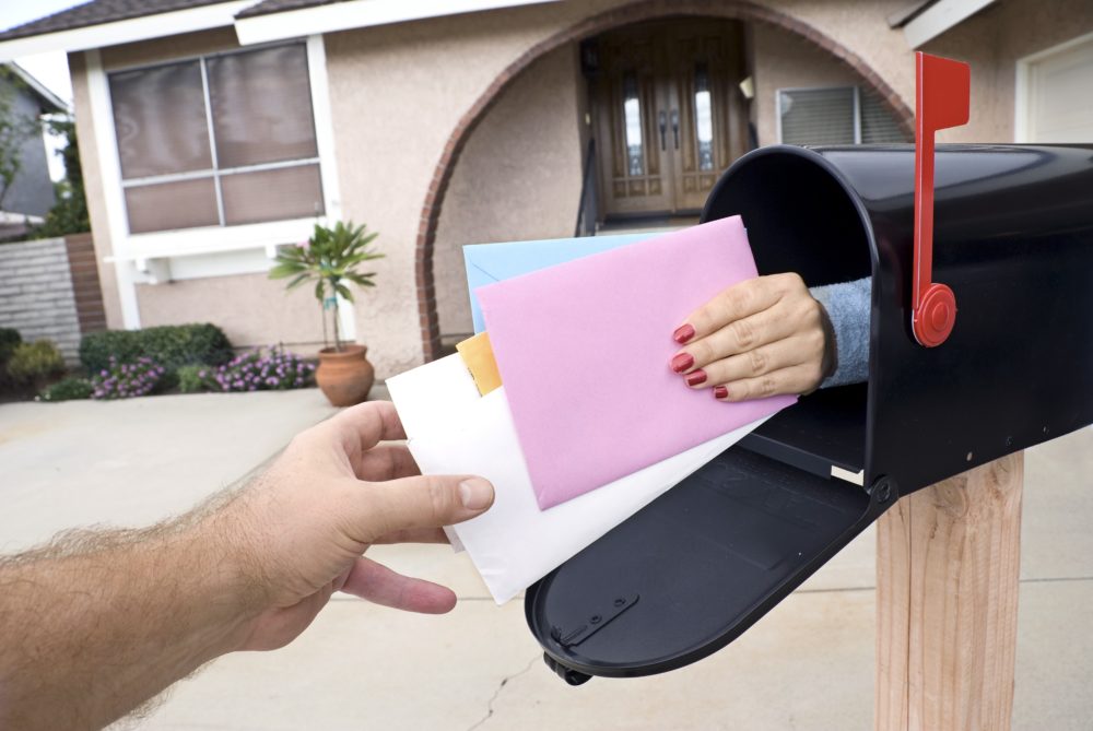 Delivering mail